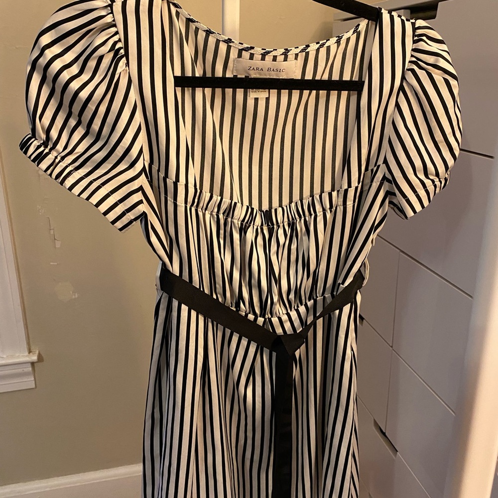 Stripes silk blouse with black ribbon belt